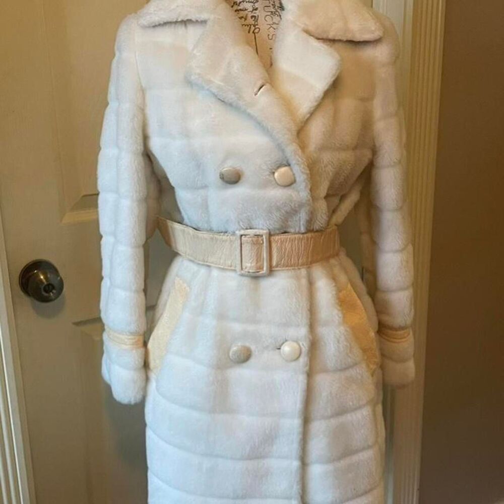 Unbranded Women's White and Cream Coat
